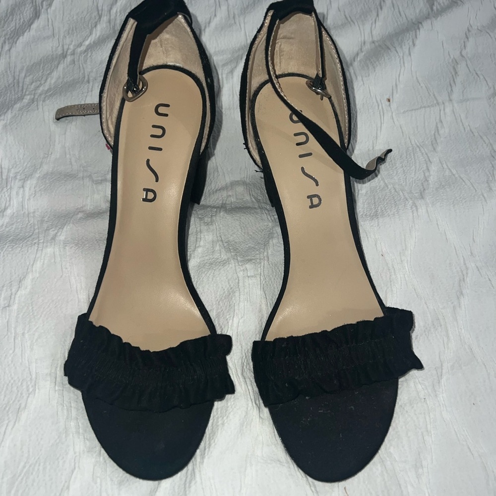 Cute heels